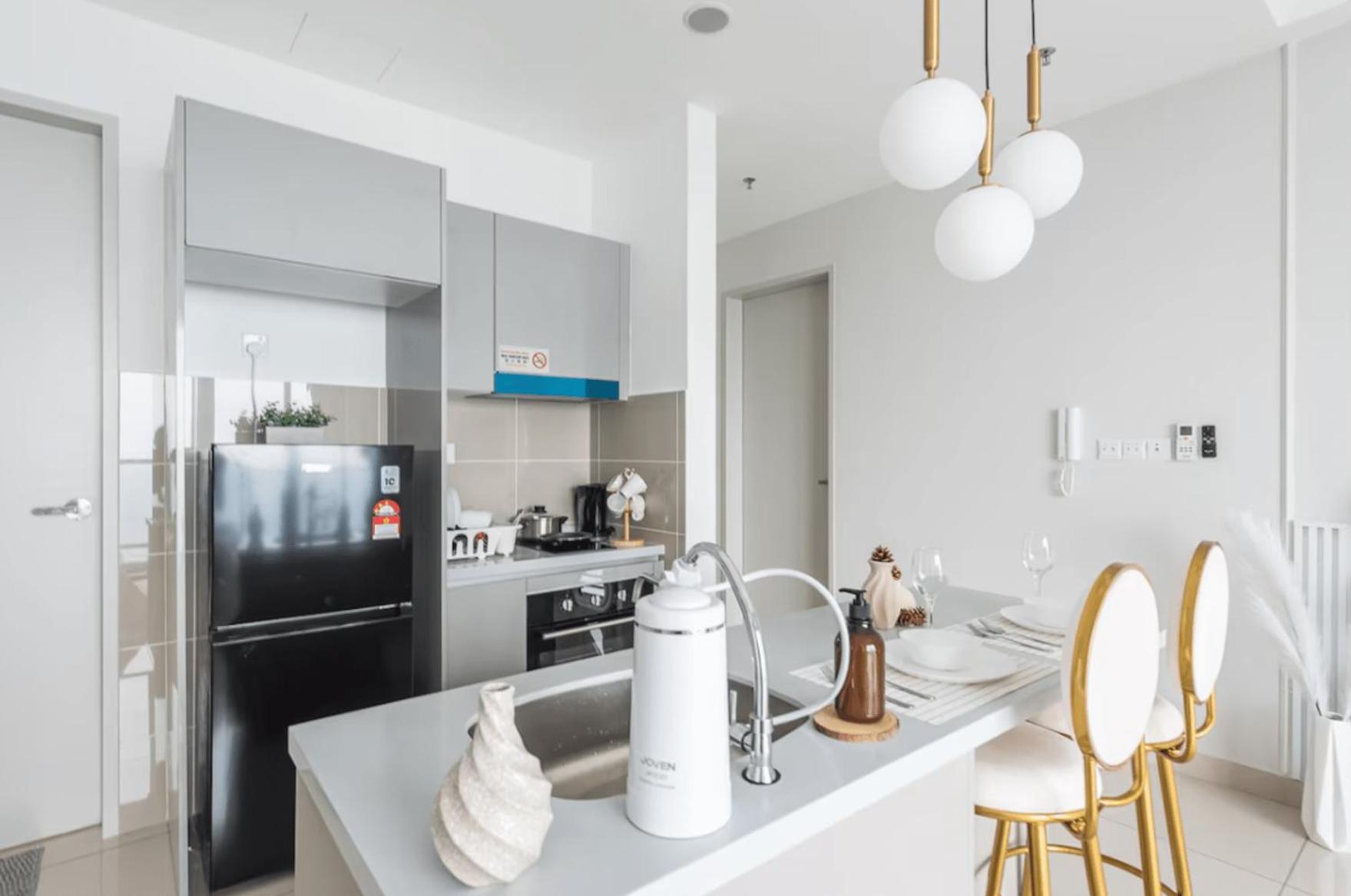Trion Apartment *